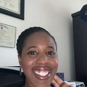 Meet your Posher, Jasmine